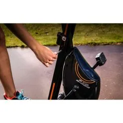 Tecnovita Bicicleta Estática EVO B1000 YF1000H + Soporte Tablet/smartphone -tienda de equipos de fitness bicicleta estatica evo b1000 yf1000h soporte tabletsmartphone 3