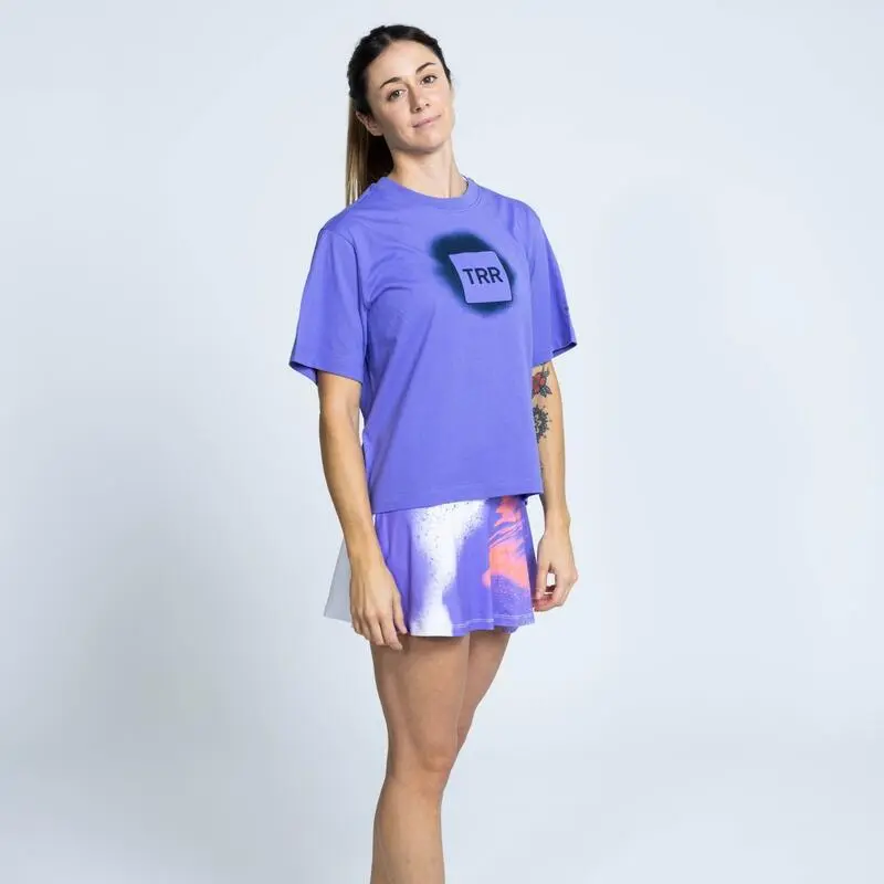 THE RUNNING REPUBLIC Camiseta De Manga Corta De Algodón Y Poliéster Reciclado De Mujer TRR Púrpura 5 THE RUNNING REPUBLIC Camiseta De Manga Corta De Algodón Y Poliéster Reciclado De Mujer TRR Púrpura - Imagen 3