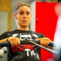 CAMISETA DE RUNNING #WORKTIME Para MUJER - KAMUABU Color Negra 90grs -tienda de equipos de fitness camiseta de running worktime para mujer kamuabu color negra 90grs 3