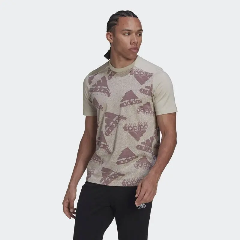 ADIDAS Camiseta Essentials BrandLove Logo 3 ADIDAS Camiseta Essentials BrandLove Logo