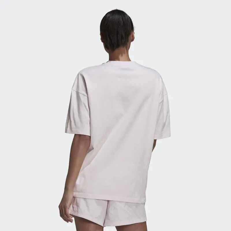 Camiseta Essentials Repeat Adidas Logo Oversized 6 Camiseta Essentials Repeat Adidas Logo Oversized - Imagen 4