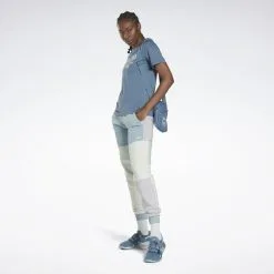 Camiseta Manga Corta Mujer Reebok Identity Floral Azul 9 Camiseta Manga Corta Mujer Reebok Identity Floral Azul -tienda de equipos de fitness camiseta manga corta mujer reebok identity floral azul 2