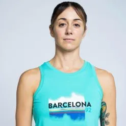 THE RUNNING REPUBLIC Camiseta Sin Mangas Top Ajustada De Algodón Barcelona 92 De Mujer TRR Celeste -tienda de equipos de fitness camiseta sin mangas top ajustada de algodon barcelona 92 de mujer trr celeste 1