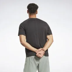 Reebok Camiseta Training Speedwick Graphic -tienda de equipos de fitness camiseta training speedwick graphic 3