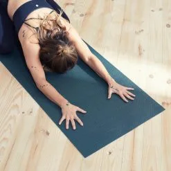 KIMJALY COLCHONETA ESTERILLA MAT YOGA ESSENTIEL VERDE 170 CM X 58 CM X 4 MM 9 KIMJALY COLCHONETA ESTERILLA MAT YOGA ESSENTIEL VERDE 170 CM X 58 CM X 4 MM -tienda de equipos de fitness colchoneta esterilla mat yoga essentiel verde 170 cm x 58 cm x 4 mm 2