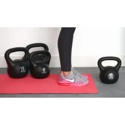 IVOL Kettlebell 8 Kg - Plástico - Para Uso Interior Y Exterior - Negro 10 IVOL Kettlebell 8 Kg - Plástico - Para Uso Interior Y Exterior - Negro -tienda de equipos de fitness kettlebell 8 kg plastico para uso interior y exterior negro 3