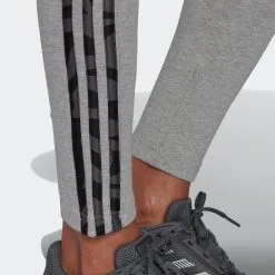 Leggings Mallas Fitness Mujer Adidas 3s Essential Gris -tienda de equipos de fitness leggings mallas fitness mujer adidas 3s essential gris 4