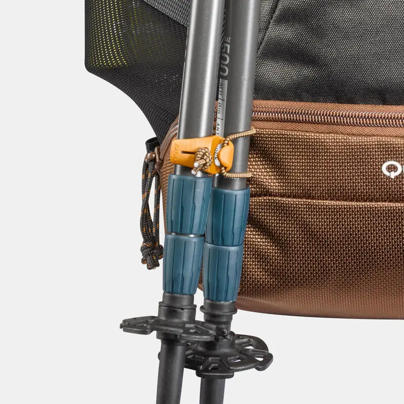 Mochila De Montaña Con Funda Impermeable 30L Quechua NH500. Equipaje De Mano 7 Mochila De Montaña Con Funda Impermeable 30L Quechua NH500. Equipaje De Mano - Imagen 5