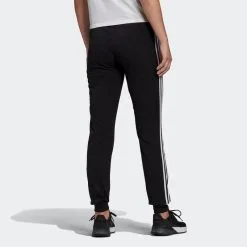 Pantalón Adidas Jogger Mujer Fitness 3 Franjas Negro 8 Pantalón Adidas Jogger Mujer Fitness 3 Franjas Negro -tienda de equipos de fitness pantalon adidas jogger mujer fitness 3 franjas negro 1