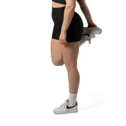 AESTHETIC WOLF Pantalón Corto De Canalé Sin Costuras V2 Scrunch Fitness Negro -tienda de equipos de fitness pantalon corto de canale sin costuras v2 scrunch fitness negro 2