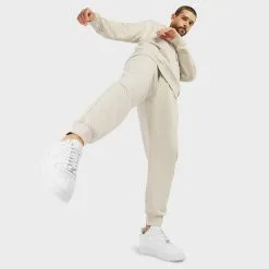 Siroko Pantalón De Chándal Hombre Sand -tienda de equipos de fitness pantalon de chandal hombre sand 3