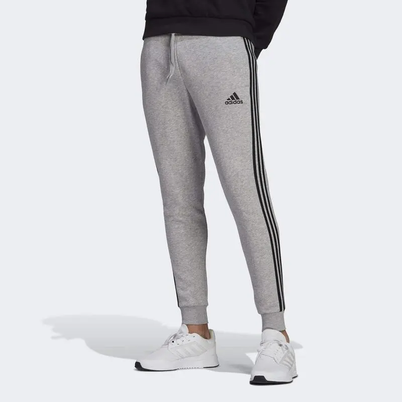 ADIDAS Pantalón Essentials Fleece Fitted 3 Bandas 8 ADIDAS Pantalón Essentials Fleece Fitted 3 Bandas - Imagen 6