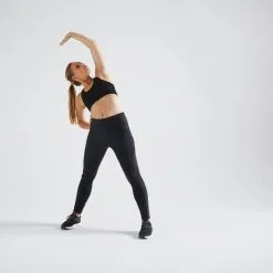 Domyos Sujetador-Top Fitness 100 Negro Sujeción Ligera -tienda de equipos de fitness sujetador top fitness 100 negro sujecion ligera 1