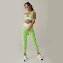 Top Deportivo Billy Sujecion Media De Mujer Black Limba -tienda de equipos de fitness top deportivo billy sujecion media de mujer black limba 4