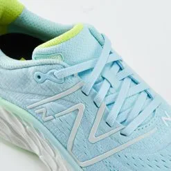 ZAPATILLAS RUNNING MUJER NEW BALANCE MORE V4 AZUL -tienda de equipos de fitness zapatillas running mujer new balance more v4 azul 3